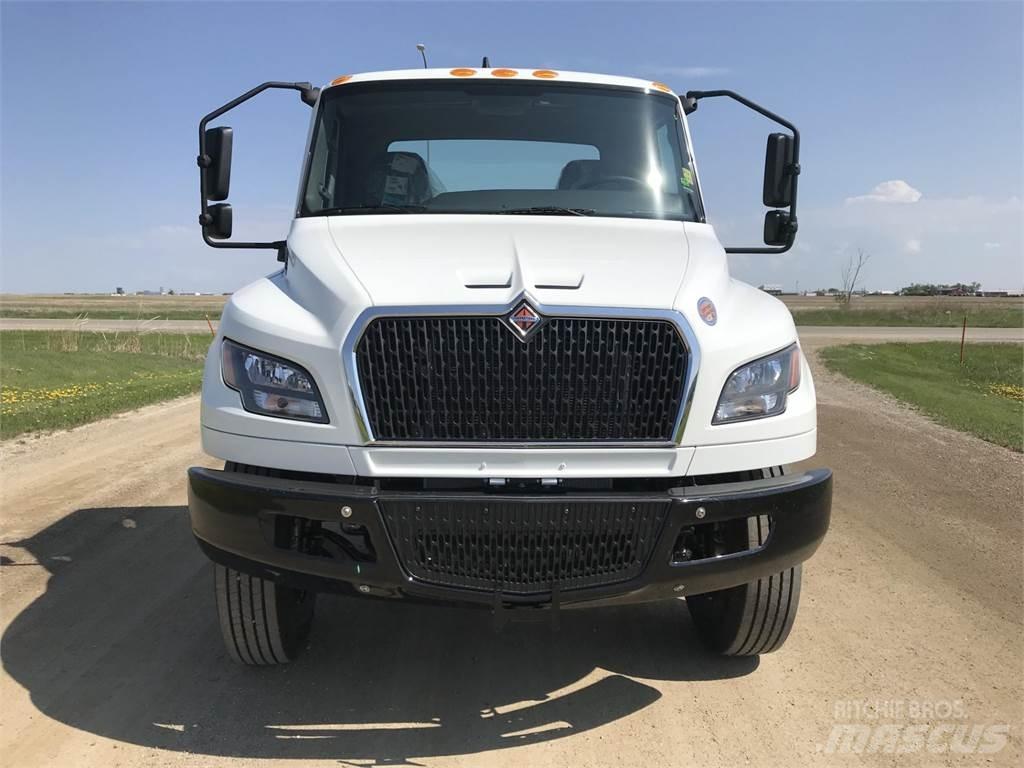 International MV Autocabinati