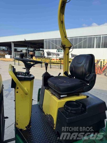 Ammann AV 26 Compattatori da suolo