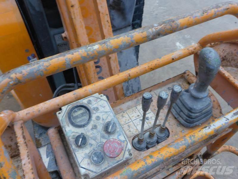ATN PIAF 880R Piattaforme a braccio articolato