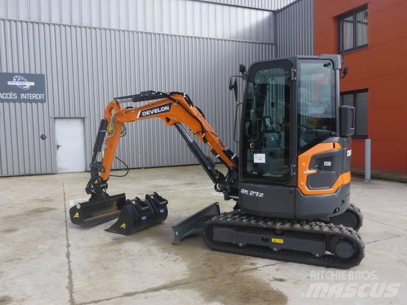 Develon DX27Z-7 Miniescavatori