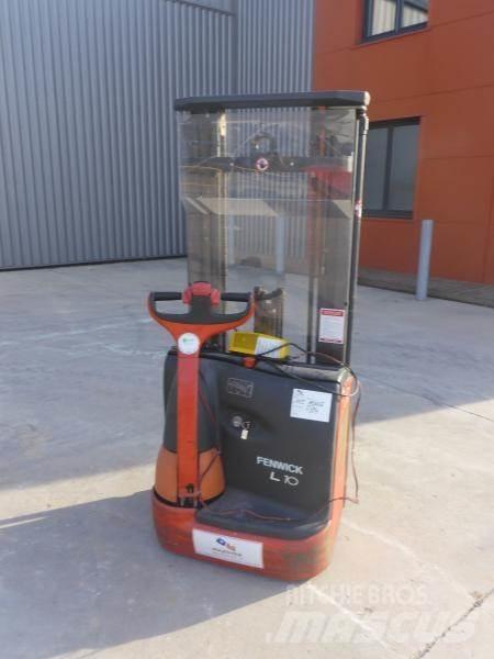 Fenwick L10 Transpallet uomo a terra