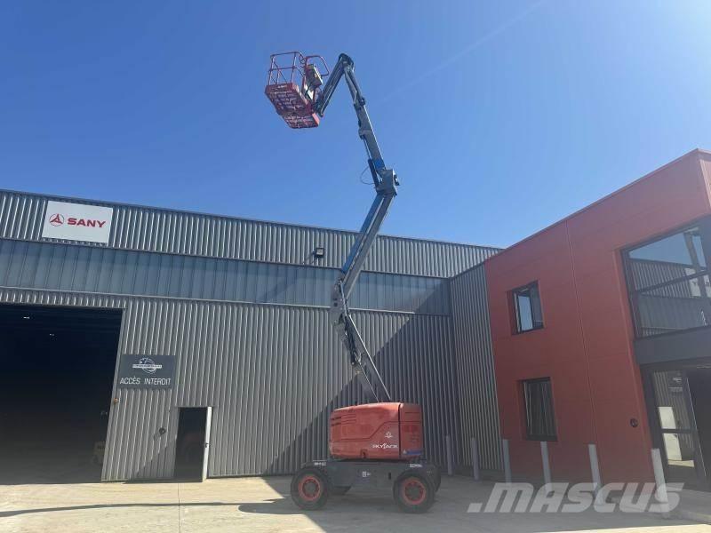 SkyJack SJ46AJ Piattaforme a braccio articolato