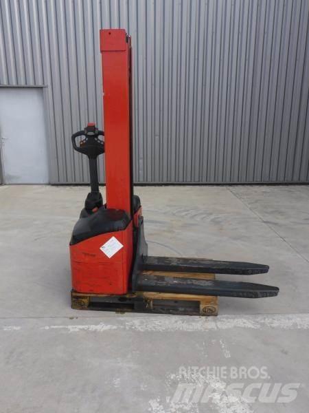 Stacky 10D28 Transpallet uomo a terra