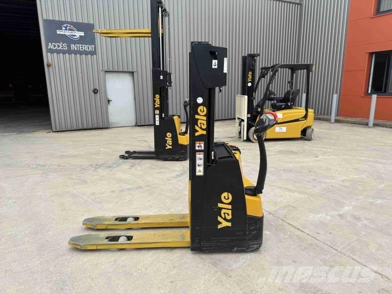 Yale MS10 Transpallet uomo a terra