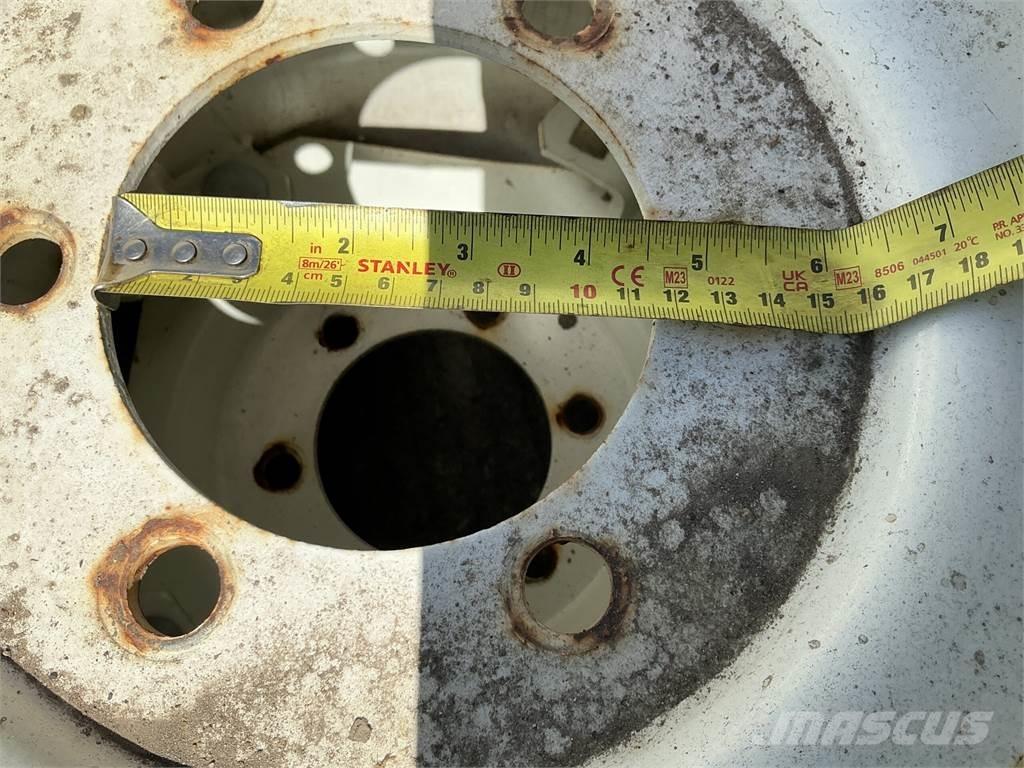  Unused Wheels And Tyres Agricoltura - Altro