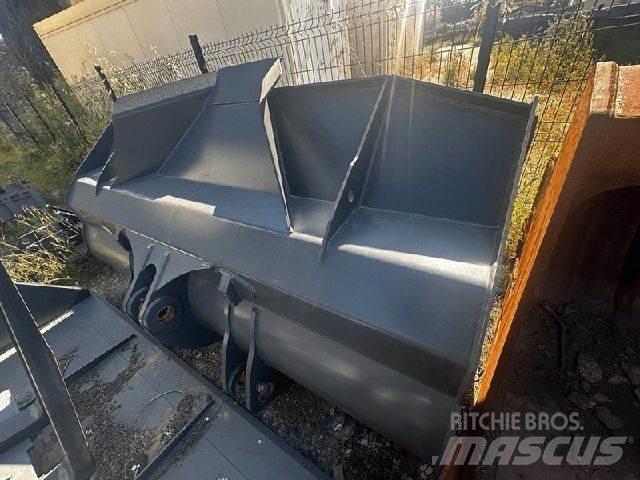 Liebherr  Costruzioni - Altro