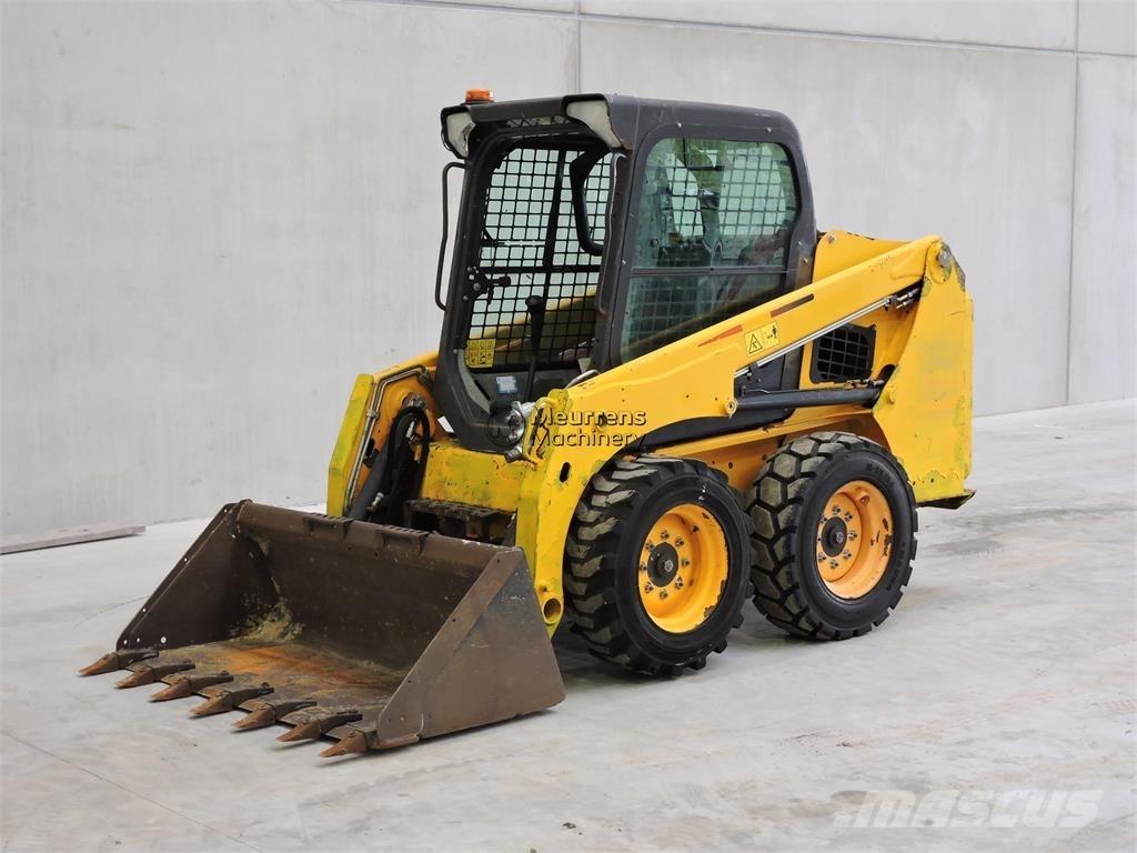 Bobcat S450 Pale gommate
