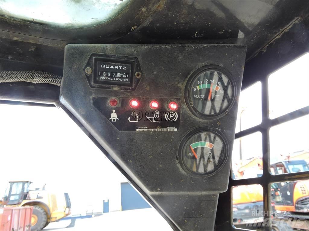 Bobcat S70 Pale gommate