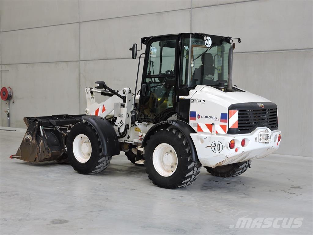 CAT 908M + FORK Pale gommate