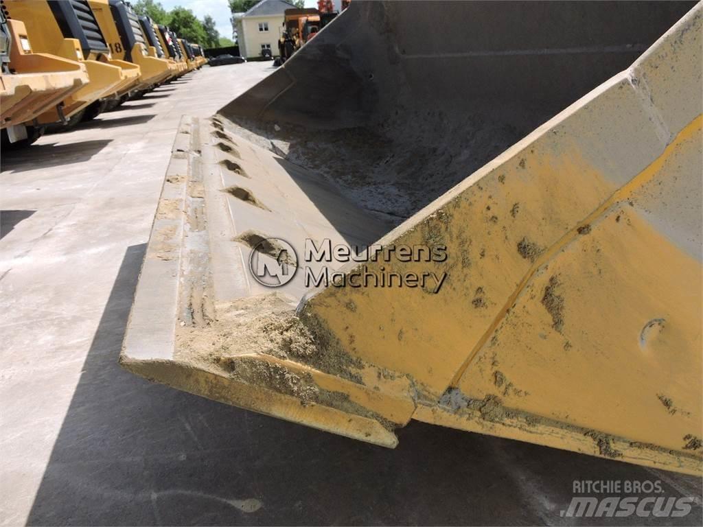 CAT 972M GERMAN Pale gommate
