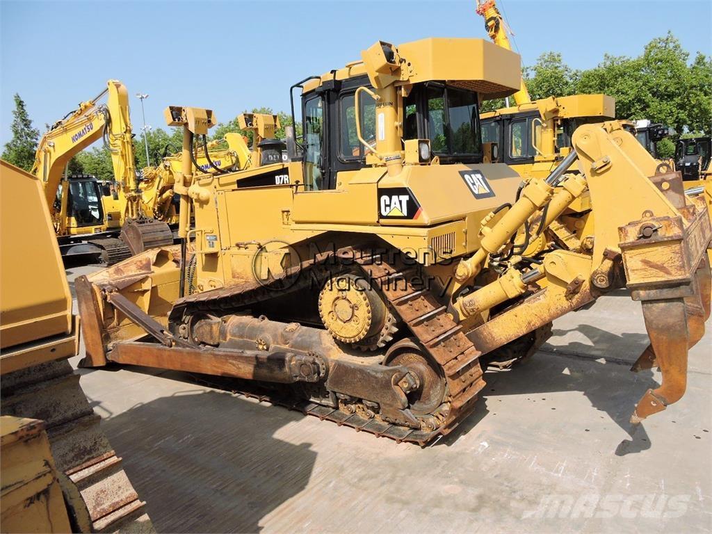 CAT D7R Bulldozer