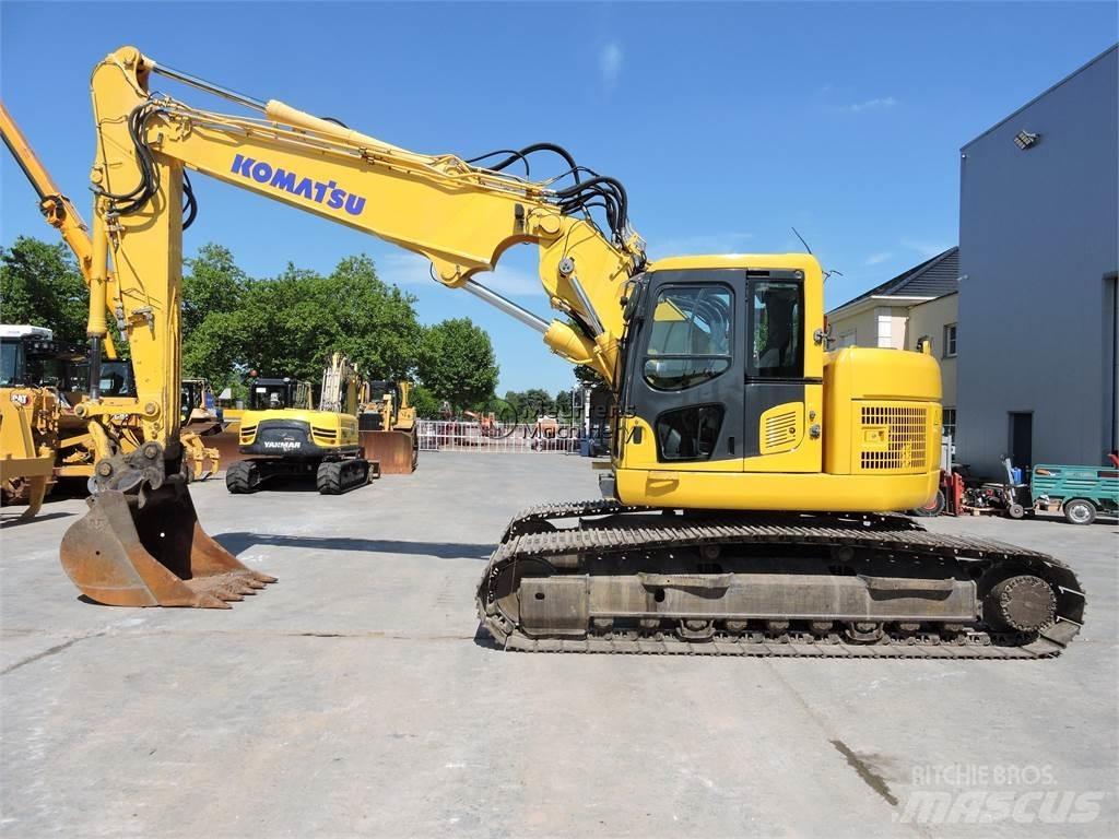 Komatsu PC228 Escavatori cingolati
