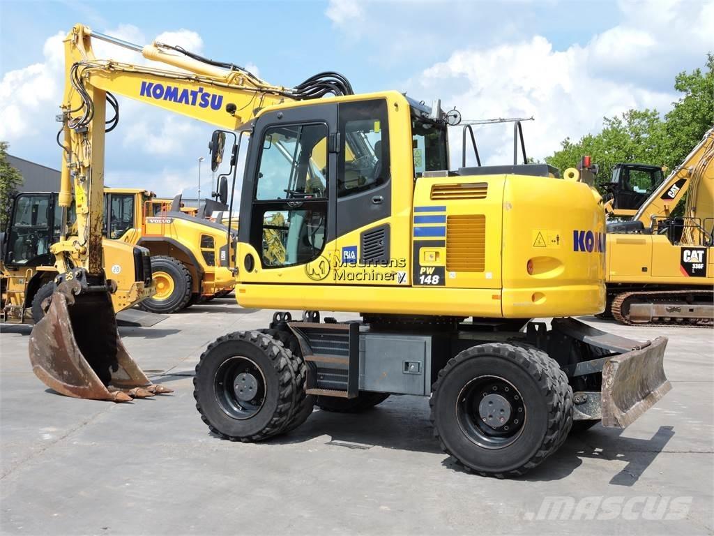 Komatsu PW148 Escavatori gommati