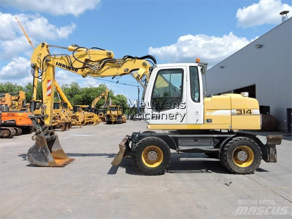 Liebherr A314 Escavatori gommati