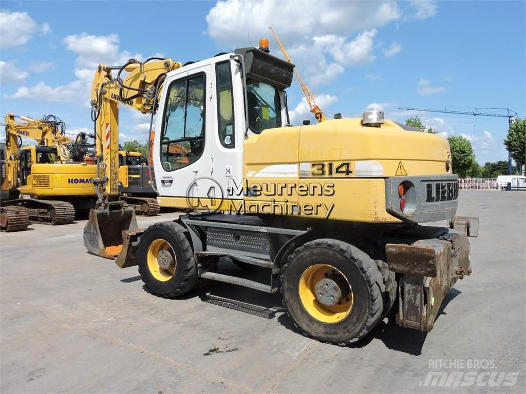 Liebherr A314 Escavatori gommati