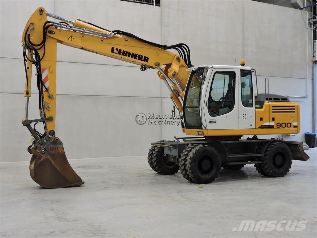 Liebherr A900C Escavatori gommati