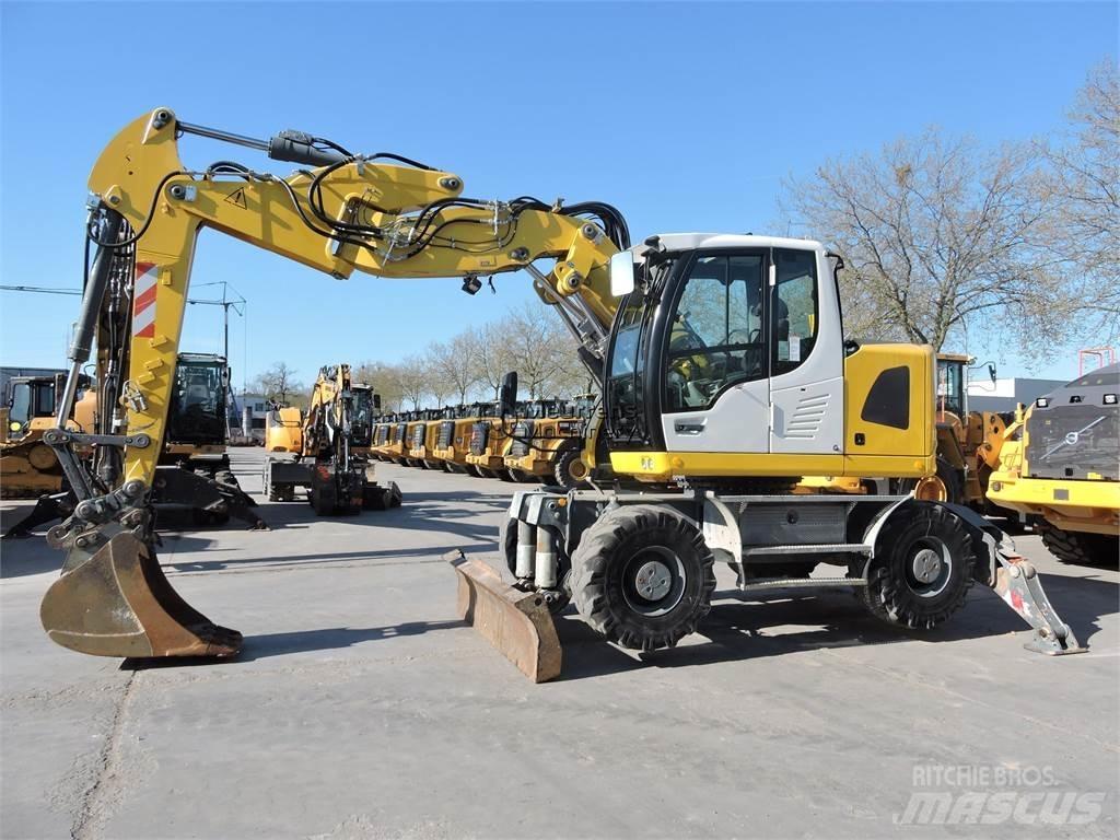 Liebherr A914 Escavatori gommati