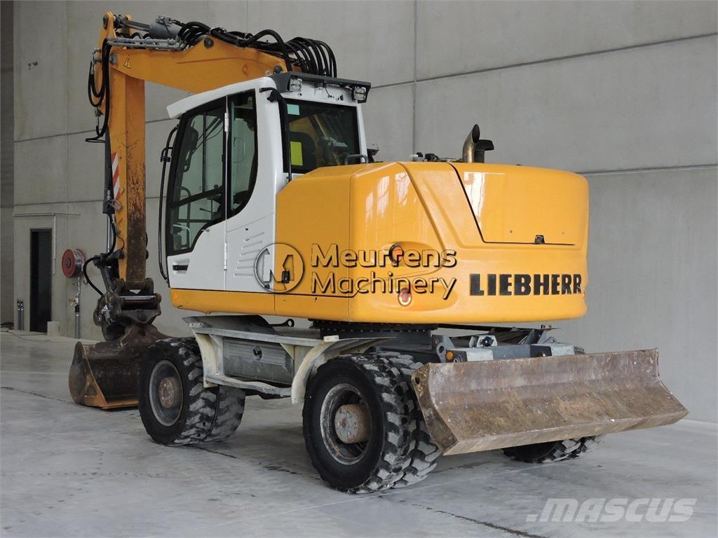 Liebherr A918 Escavatori gommati
