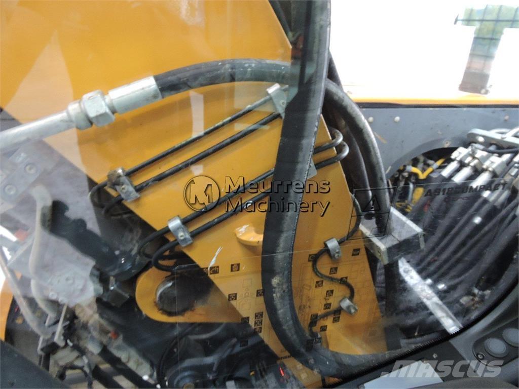 Liebherr A918 Escavatori gommati