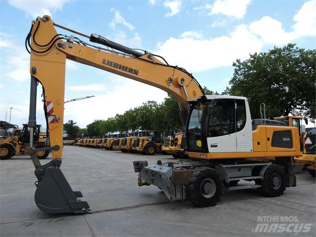 Liebherr A924 Escavatori gommati