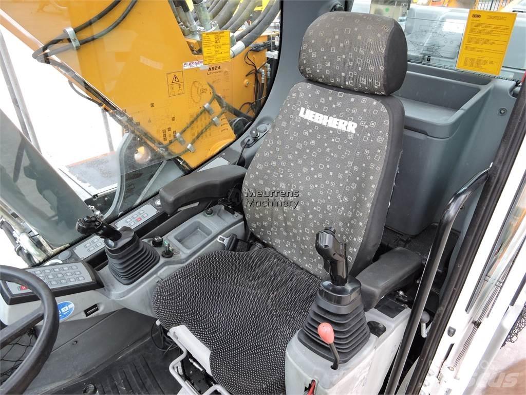 Liebherr A924 Escavatori gommati