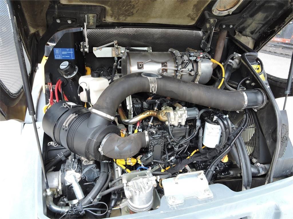Liebherr L508 + FORK Pale gommate