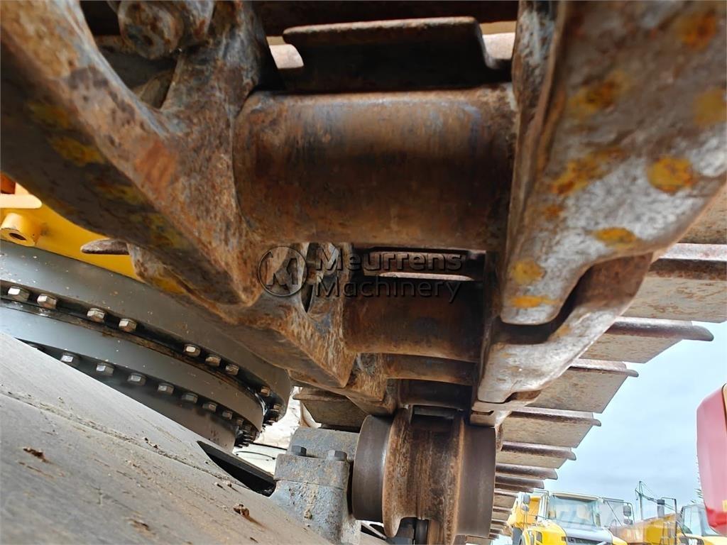 Liebherr R936 NLC Escavatori cingolati