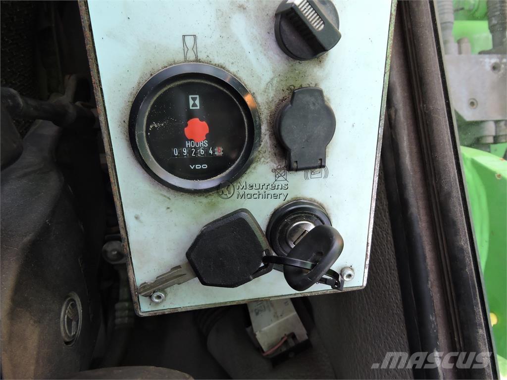 Sennebogen 821M Movimentazione rifiuti