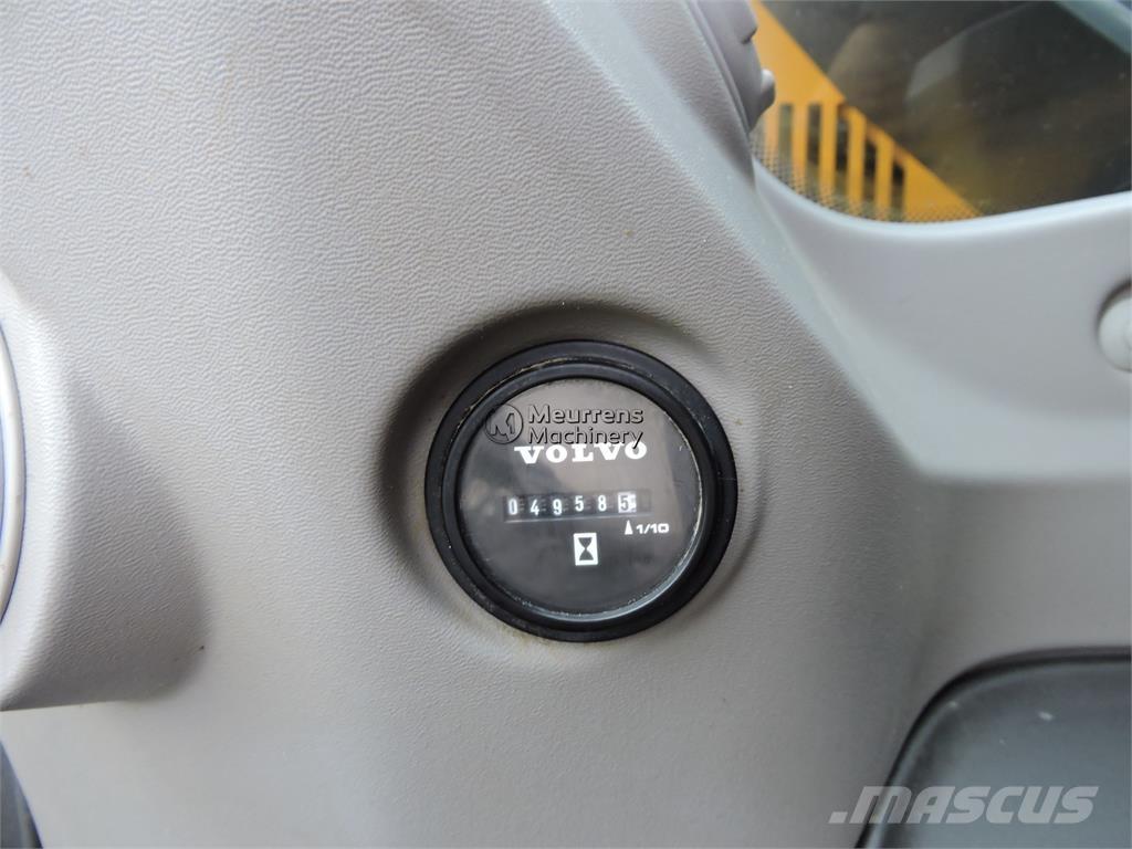 Volvo ECR145EL Escavatori cingolati