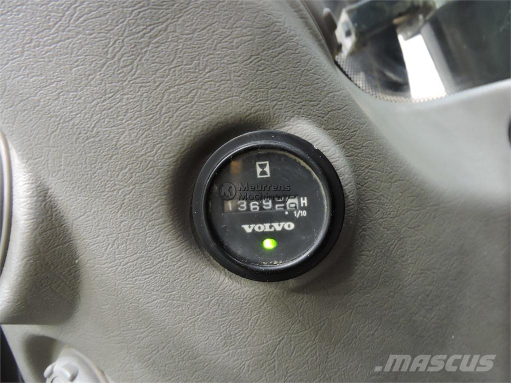 Volvo EW140C Escavatori gommati