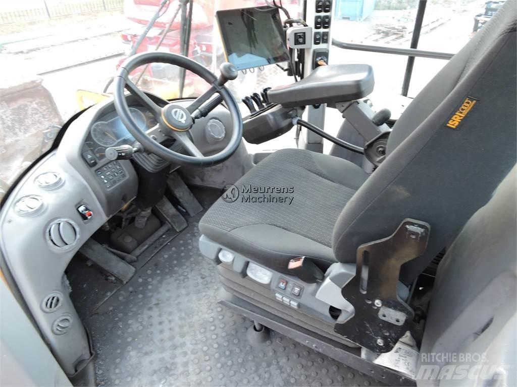 Volvo L110H GERMAN Pale gommate