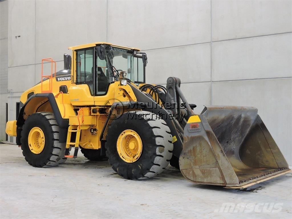 Volvo L150H Pale gommate