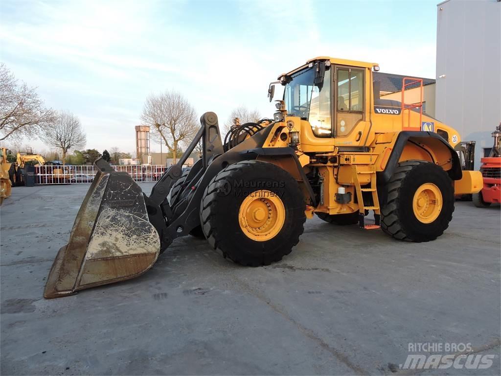 Volvo L150H GERMAN Pale gommate
