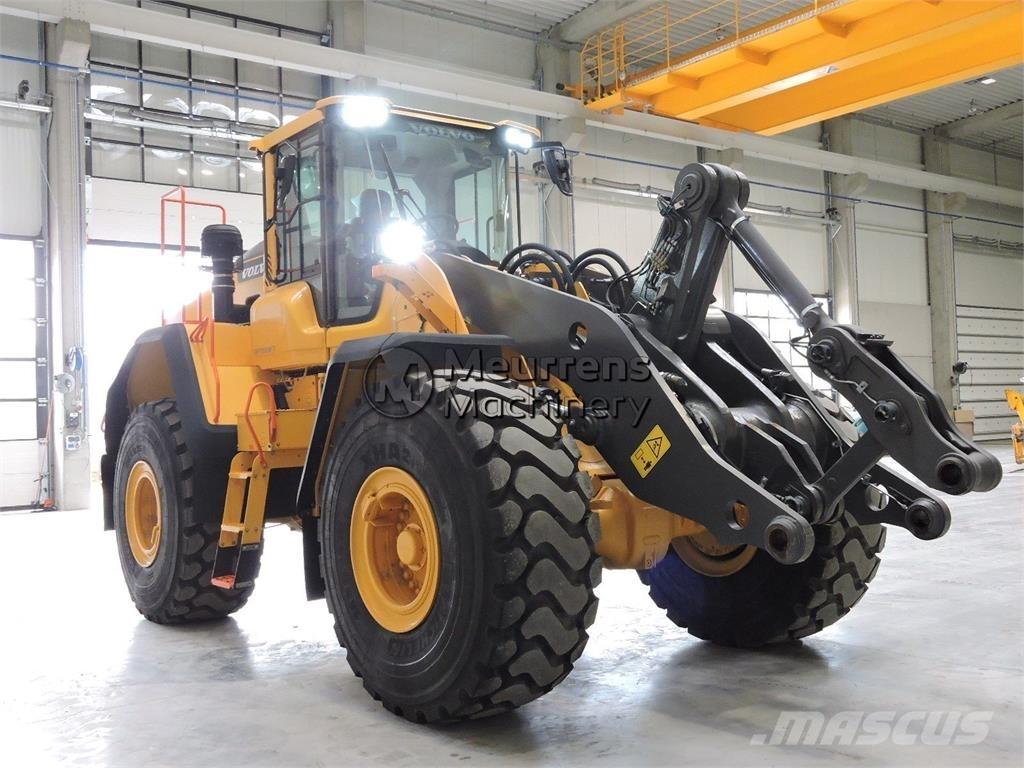 Volvo L150H UNUSED Pale gommate