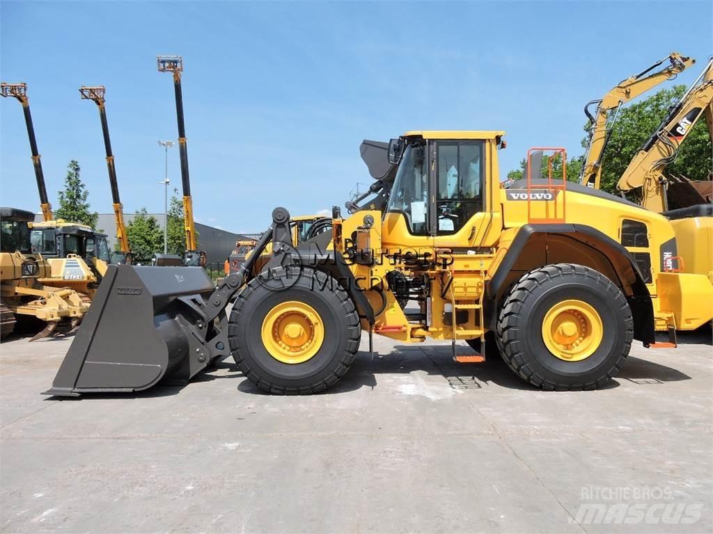 Volvo L180H Pale gommate