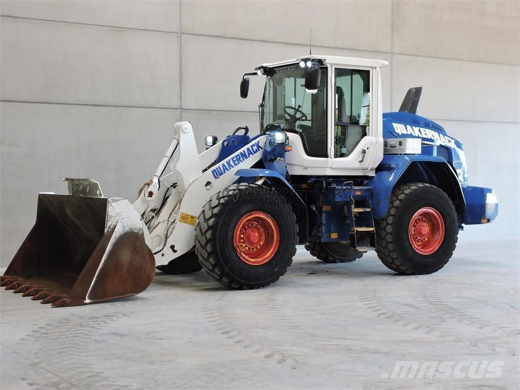 Volvo L90H Pale gommate