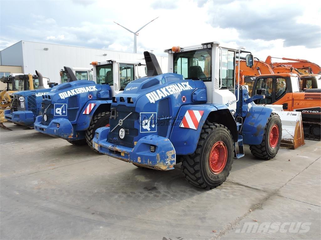 Volvo L90H Pale gommate