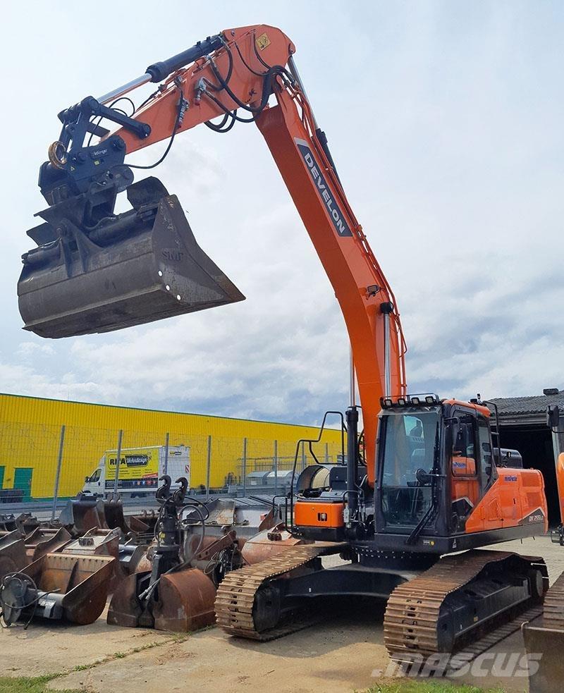 Develon DX 225 LC-7 Escavatori cingolati