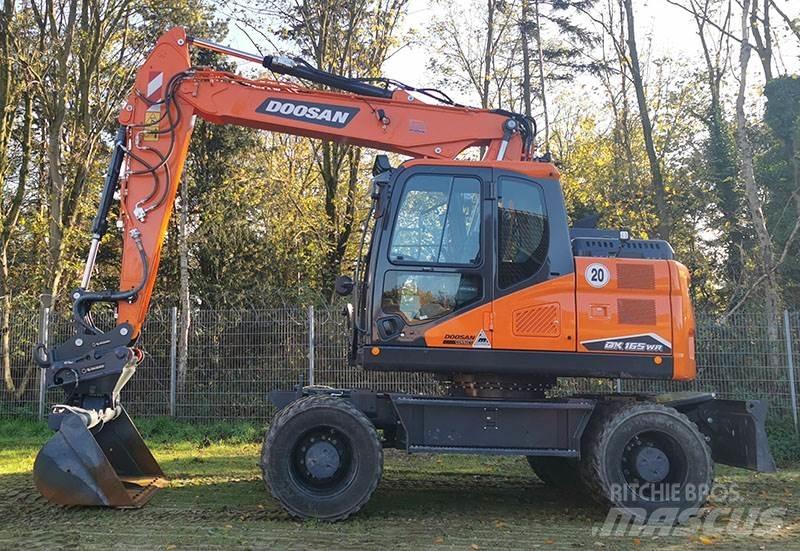 Doosan DX 165 WR-7 Escavatori gommati