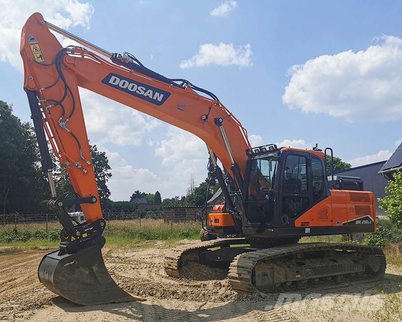 Doosan DX 210 LC-7 Escavatori cingolati