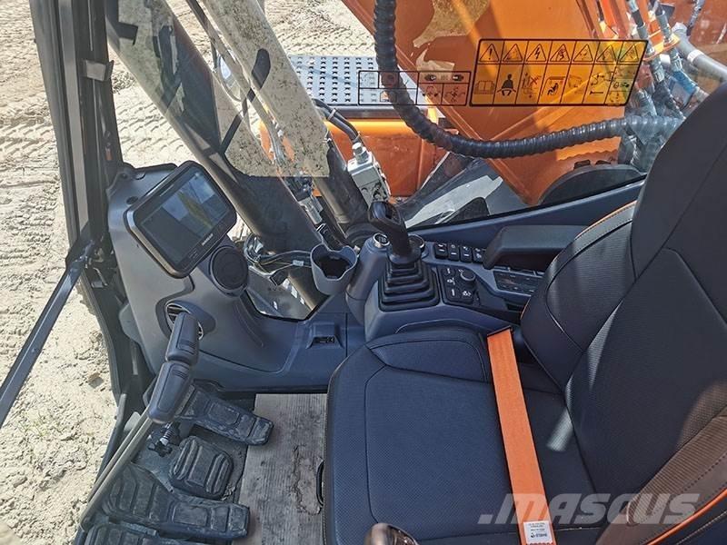 Doosan DX 210 LC-7 Escavatori cingolati