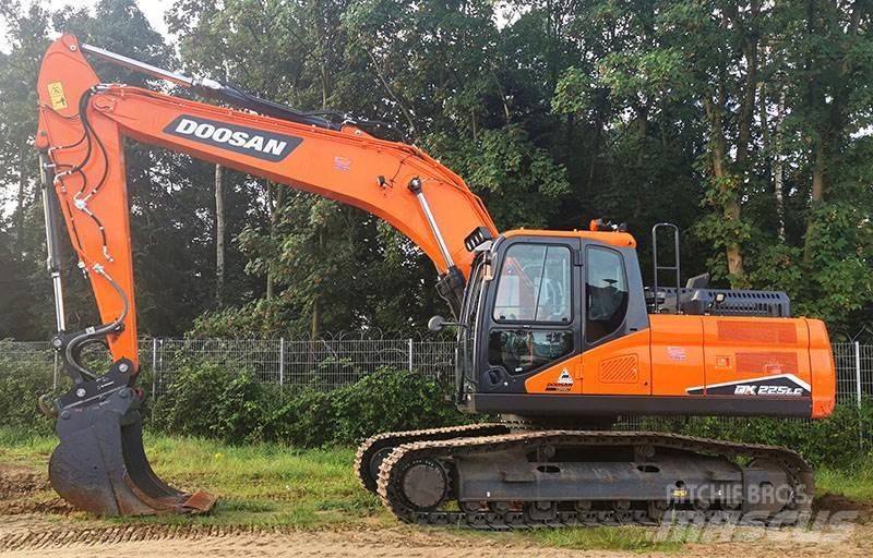 Doosan DX 225 LC-7 Escavatori cingolati
