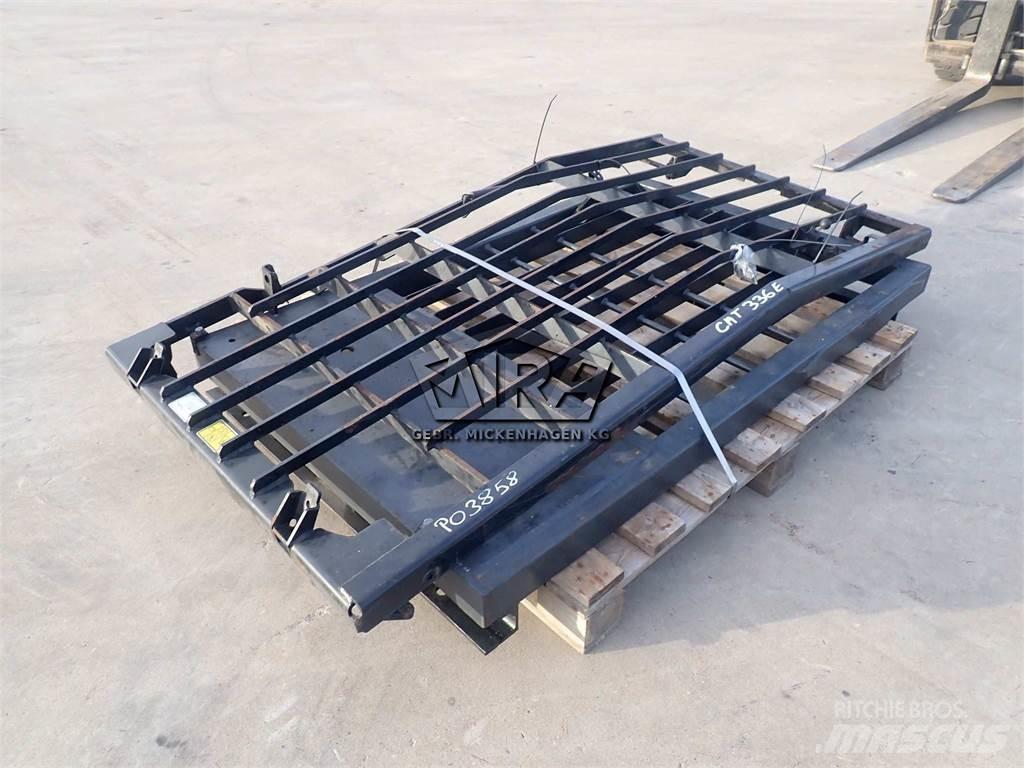CAT 336 E Serie Cabine e interni