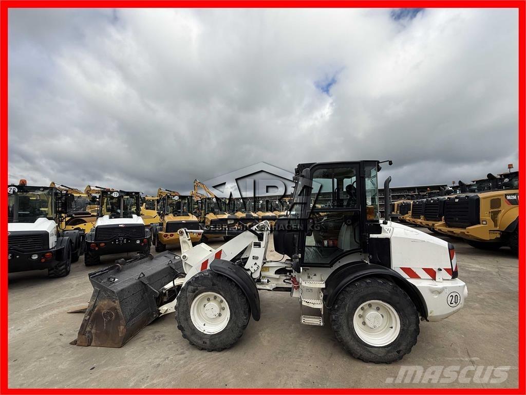CAT 908 M Pale gommate