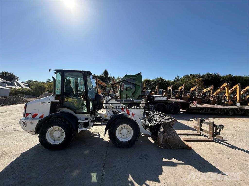 CAT 908 M Pale gommate