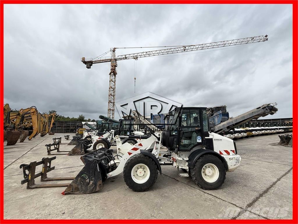 CAT 908 M Pale gommate