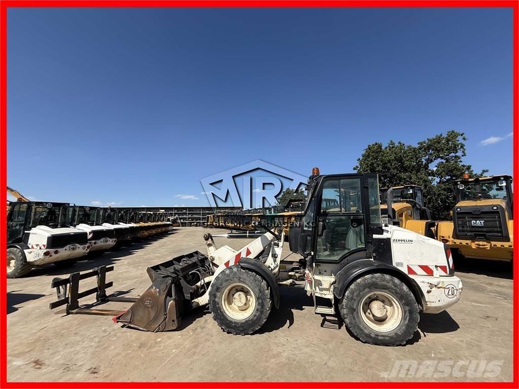 CAT 908 M Pale gommate