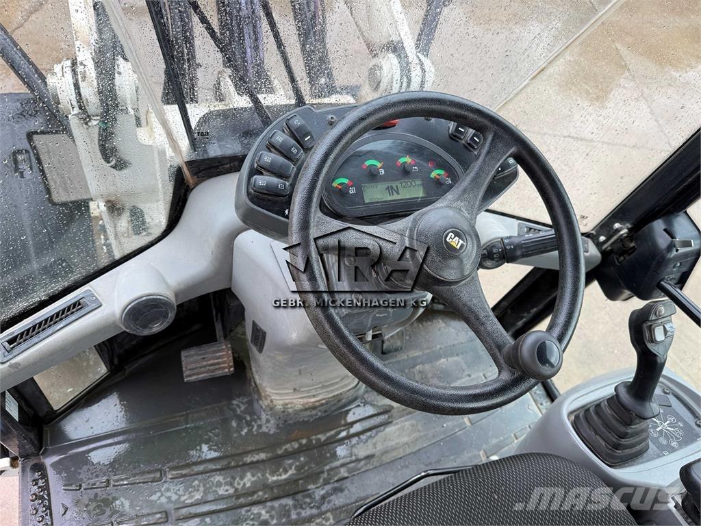 CAT 908M Pale gommate
