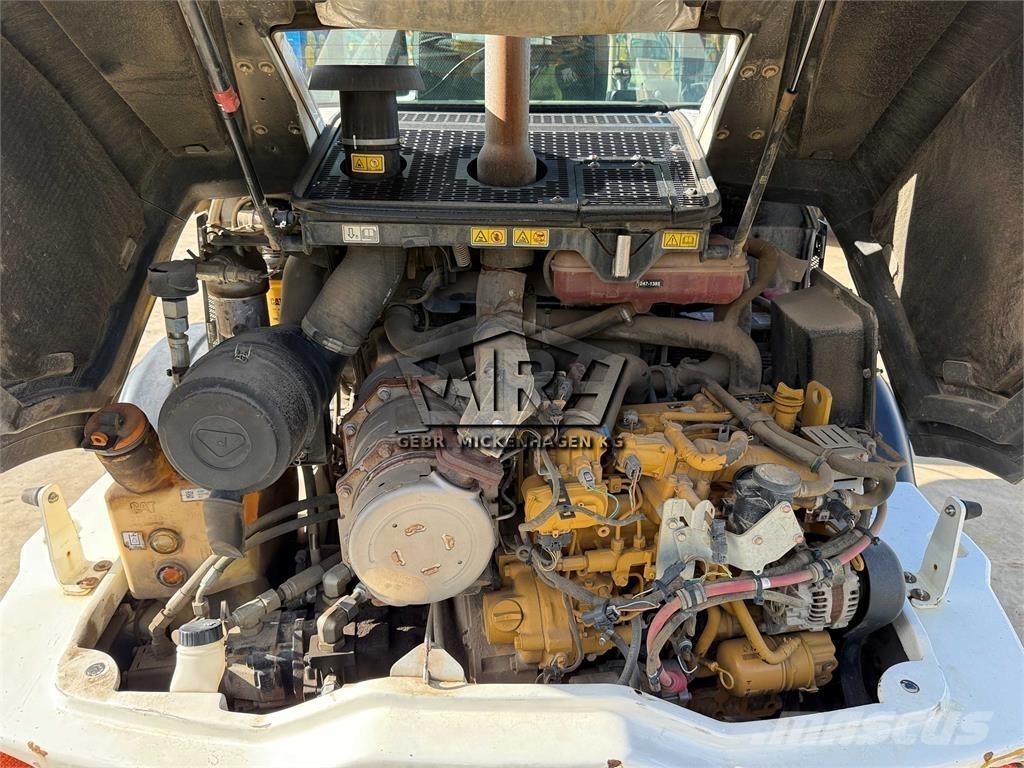 CAT 908M Pale gommate