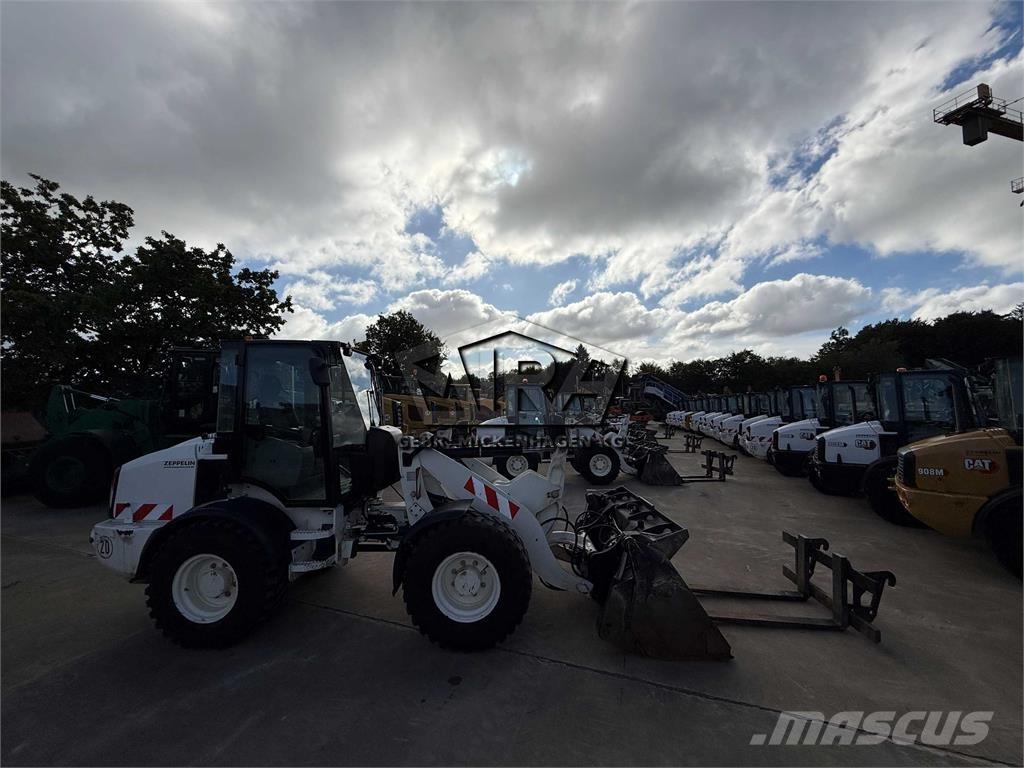 CAT 908M Pale gommate